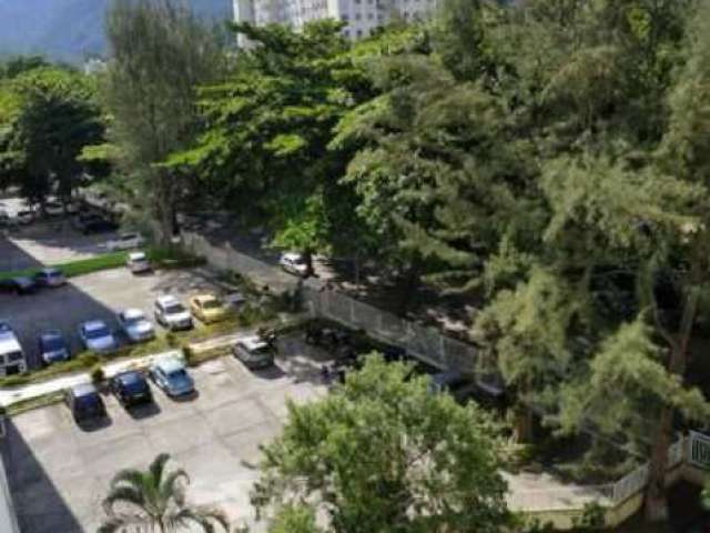 Apartamento com 2 quartos à venda na Estrada dos Bandeirantes, Camorim, Rio de Janeiro, 50 m2 por R$ 235.000