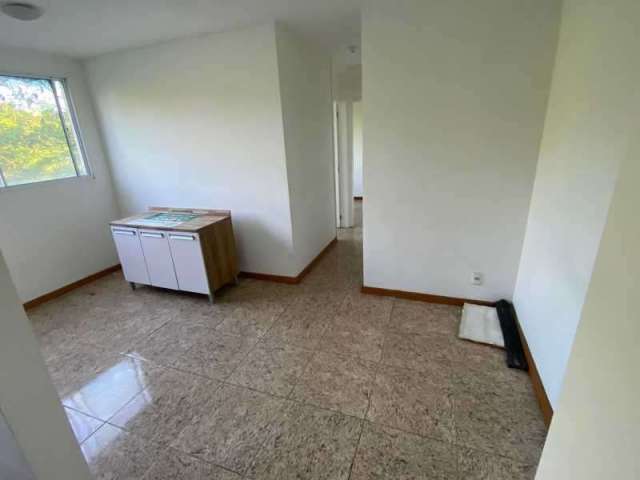 Apartamento com 2 quartos à venda na Estrada dos Bandeirantes, Vargem Pequena, Rio de Janeiro, 44 m2 por R$ 175.000