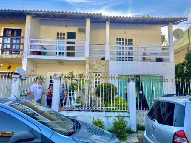 Casa em condomínio fechado com 3 quartos à venda na Rua Célio Fernandes dos Santos Silva, Vargem Pequena, Rio de Janeiro, 160 m2 por R$ 430.000