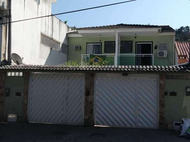 Casa com 3 quartos à venda na Rua Consagração, Curicica, Rio de Janeiro, 117 m2 por R$ 449.900