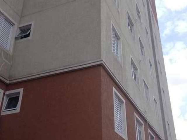 Apartamento de dois dormitórios na vila Nhocuné