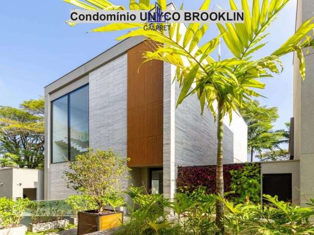 Vende-se casa  em condominio com  10 casas  com 5 suítes  e 5 vagas no brooklin