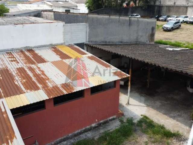 Barracão com 200m² para alugar em Mogi das Cruzes