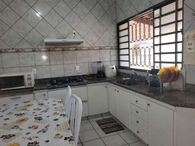 Casa com 3 quartos à venda no Santa Rosa, Uberlândia  por R$ 580.000