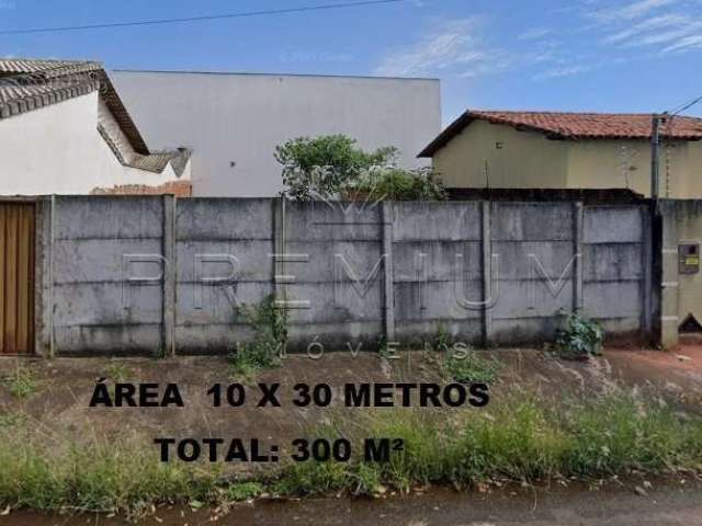 Terreno à venda no Jardim Patrícia, Uberlândia  por R$ 265.000