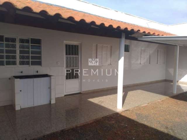 Casa com 3 quartos à venda em Vida Nova, Uberlândia  por R$ 380.000