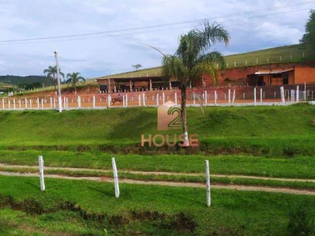 Rancho com 2 dormitórios à venda por R$ 2.500.000,00 - Pouso Alegre - Santa Isabel/SP