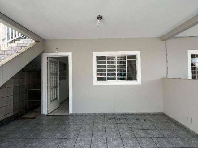 Casa com 2 dormitórios para alugar, 120 m² por R$ 1.851/mês - Chácara São José - Arujá/SP