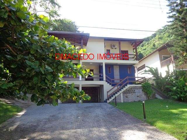 Casa em condomínio fechado com 5 quartos à venda na RUA SABIA, 2317, Praia da Lagoinha, Ubatuba, 424 m2 por R$ 2.650.000