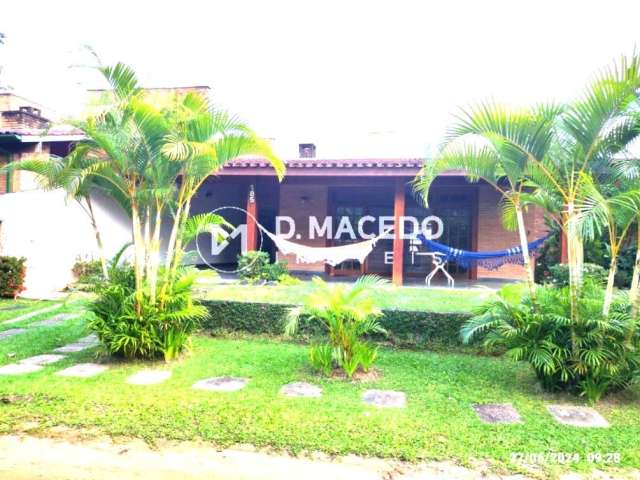 Casa em condomínio fechado com 3 quartos à venda na AVENIDA BOM RETIRO, Praia da Lagoinha, Ubatuba por R$ 2.000.000