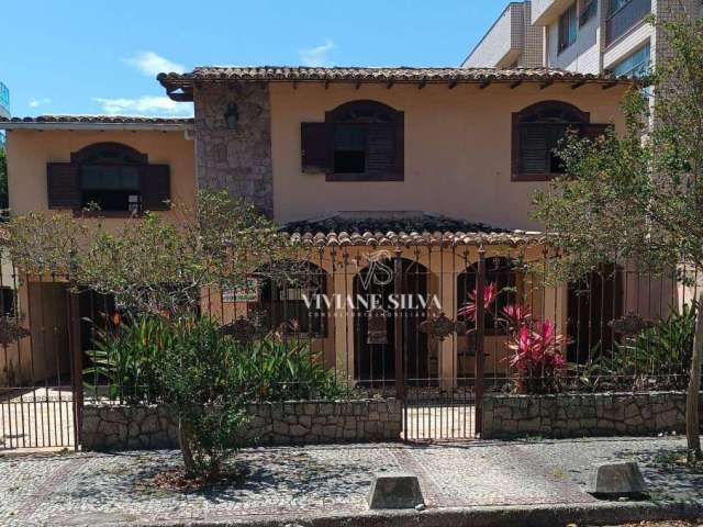 Casa com 5 dormitórios à venda, 320 m² por R$ 1.600.000,00 - Passagem - Cabo Frio/RJ