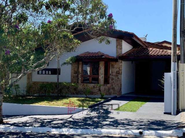 Linda casa no Altos da Serra I , 3 dorm e suíte