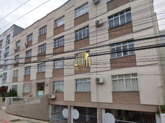 Apartamento à venda, no Bairro Trindade, Florianópolis-SC, com 3 quartos, sendo 1 suíte, com 1 vaga