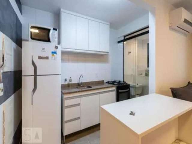 Apartamento para Locação em São Paulo, Vila Nova Conceição, 2 dormitórios, 1 banheiro, 1 vaga