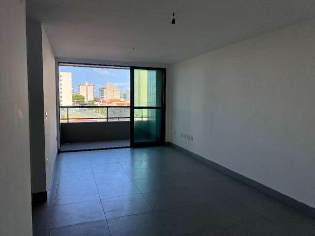 Apartamento com 2 quartos 76.5m2 em Cabo Branco