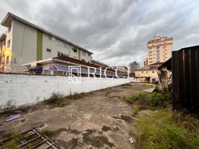 Terreno à venda no Campo Grande, Santos  por R$ 1.390.000