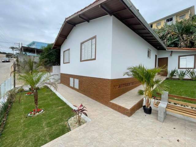 Casa com 3 quartos à venda na Rua José João Martendal, 316, Carvoeira, Florianópolis por R$ 1.289.000