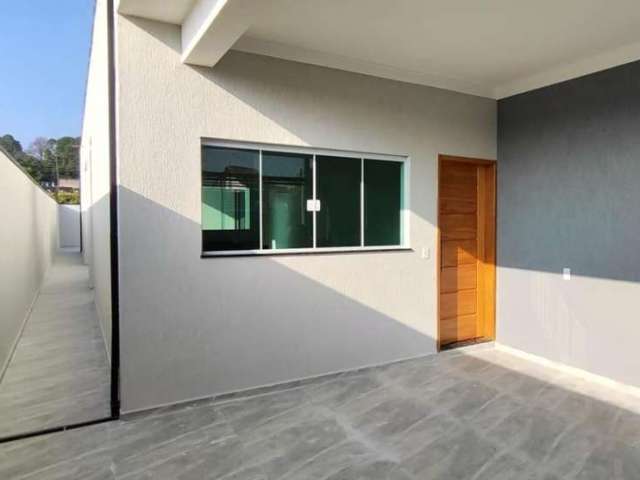 Casa à venda em Caçapava-SP, Jardim Amália: 3 quartos, 1 suíte, 2 salas, 1 banheiro, 2 vagas, 100m². Confira!