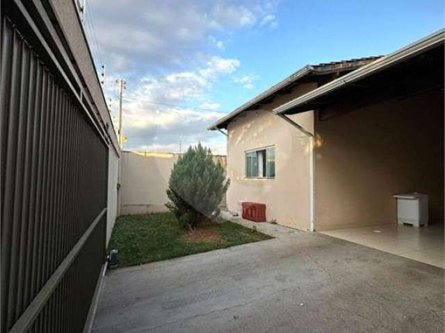 Casa à venda no Bairro Santo André, em Anápolis