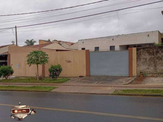 Casa com 3 suítes para alugar, 163 m² por R$ 3.690/mês+ taxas - Oficinas - Ponta Grossa/PR