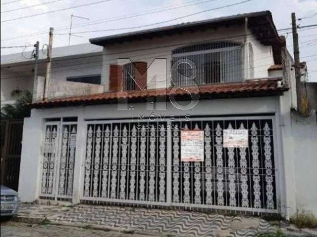 Sobrado com 3 dormitórios à venda, 319 m² por R$ 850.000,00 - Vila Adelina - Suzano/SP