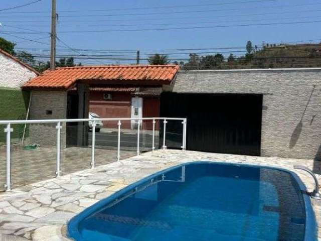 Casa com 2 dormitórios à venda, 50 m² por R$ 650.000 - Itapema - Guararema/SP