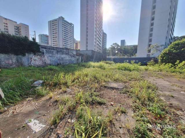 Belo Terreno Comercial à venda, 888 m² por R$ 2.500.000 - Adrianópolis - Manaus/AM