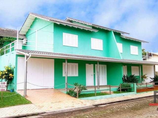 Casa com 3 dormitórios à venda, 172 m² por R$ 450.000,00 - Bellatorres - Passo de Torres/SC