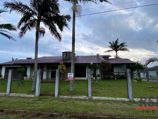 Casa com 5 dormitórios à venda, 350 m² por R$ 1.800.000,00 - Bellatorres - Passo de Torres/SC