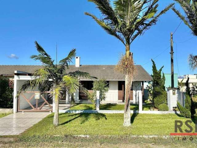 Casa à venda, 219 m² por R$ 670.000,00 - Bellatorres - Passo de Torres/SC