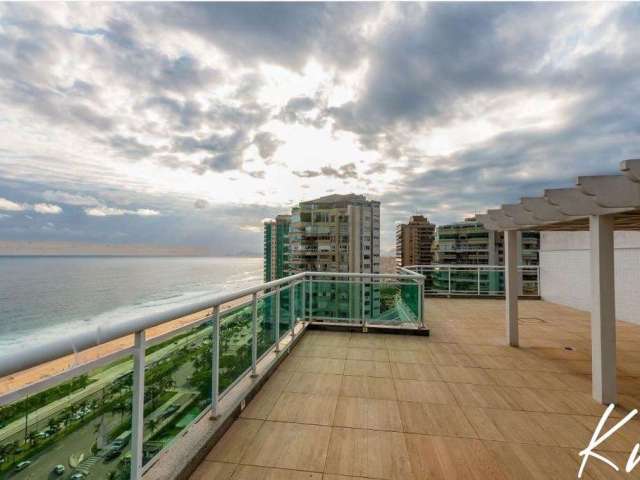 Exclusiva Cobertura Triplex de 369 m² vista mar