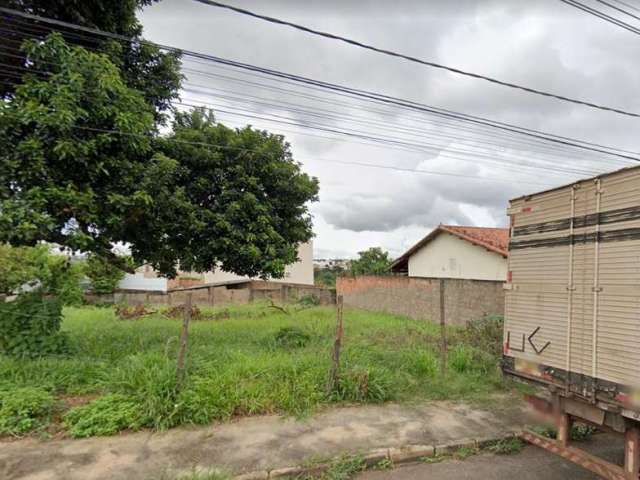 Terreno para Venda em Uberlândia, Lagoinha