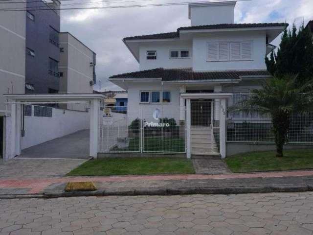 Casa com 3 quartos de ALTO PADRÃO