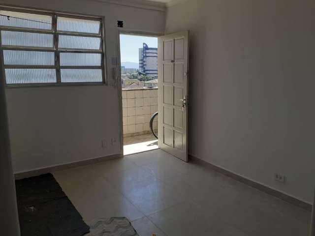 Lindo apartamento na cidade de praia grande, no bairro tupi, 02 dormitórios,01 vaga de garagem