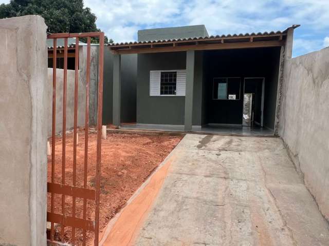 Casa à venda no bairro Canelas em Várzea Grande MT