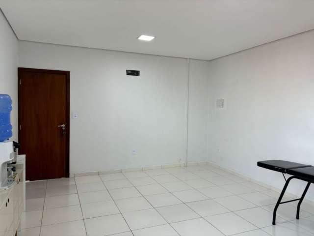 Sala Comercial para Locação no CENTRO COMERCIAL SANTA CRUZ- Cuiabá MT