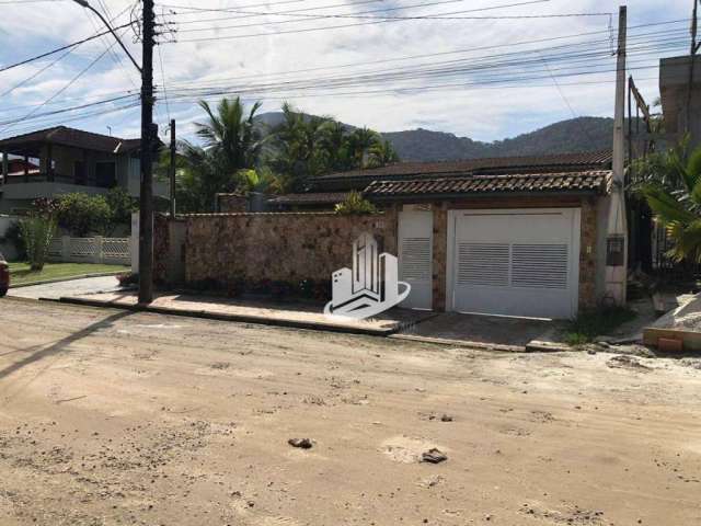 Casa em condomínio fechado com 3 quartos à venda no Massaguaçu, Caraguatatuba , 223 m2 por R$ 1.500.000