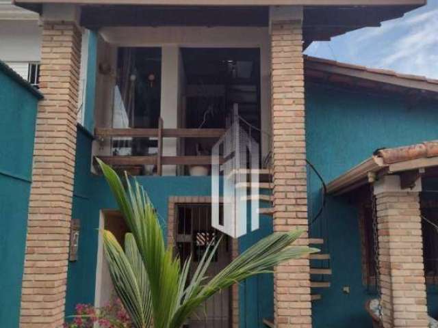 Casa com 3 dormitórios à venda, 206m² por R$ 465.000 - Porto Novo - Caraguatatuba/SP