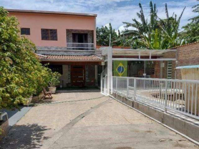 Sobrado com 2 dormitórios à venda, 375m² por R$ 540.000,00 - Morro do Algodão - Caraguatatuba/SP