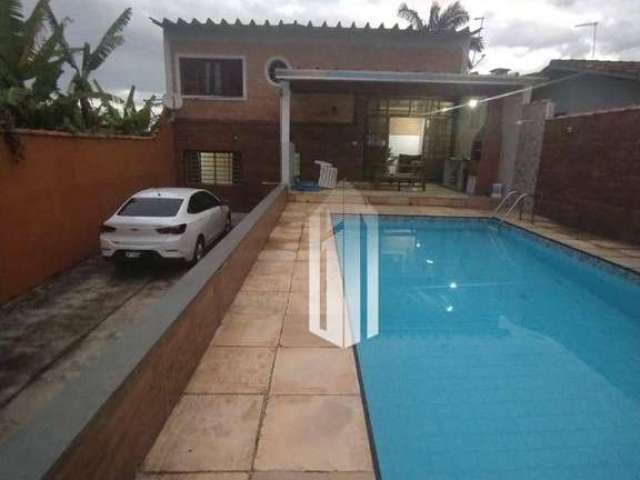 Sobrado com 4 dormitórios à venda, 199 m² por R$ 600.000,00 - Praia das Palmeiras - Caraguatatuba/SP