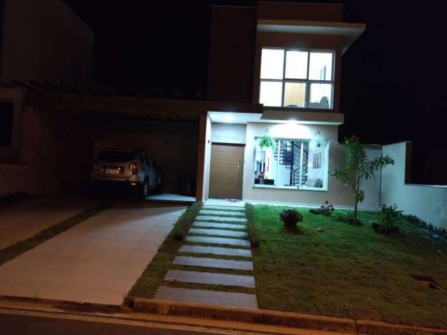 Casa para Venda em Araras, Jardim Terras de Carolina, 3 dormitórios, 1 suíte, 2 banheiros, 3 vagas