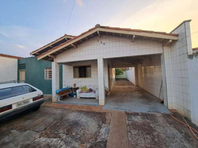 Casa para Venda em Araras, Jardim José Ometto III, 3 dormitórios, 2 banheiros, 4 vagas