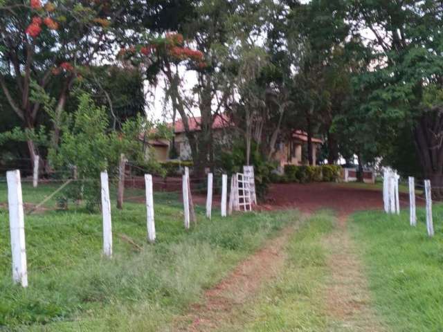 Sítio para Venda em Leme, Jardim Eroísi, 3 dormitórios, 2 suítes, 3 banheiros, 5 vagas