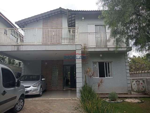 Casa à venda em condomínio