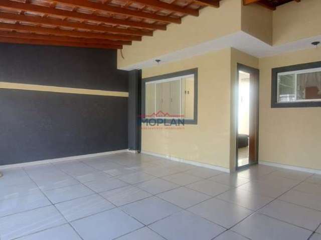 Casa com 3 dormitórios- 2 vagas- atibaia-sp