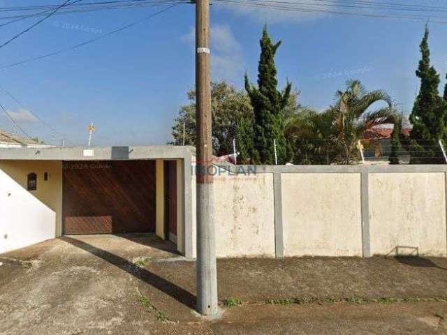 Casa charmosa disponível para venda em Atibaia