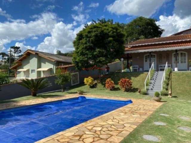 Casa/Chácara em Condomínio Fechado com piscina e vista panorâmica