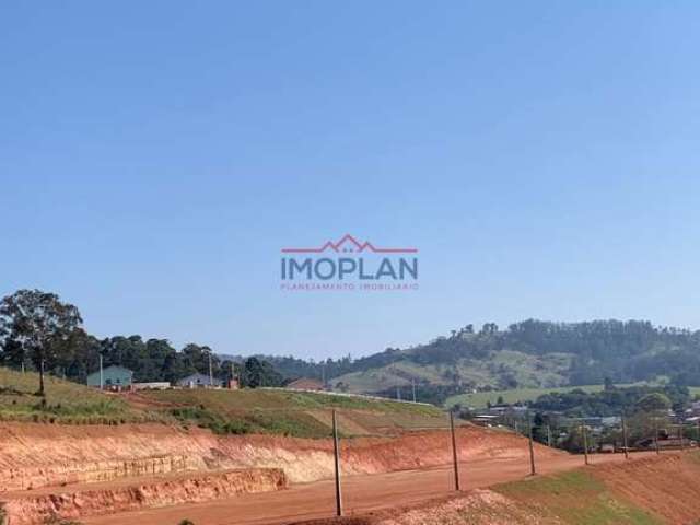 Terreno comercial em Piracaia para locação 30.000m2