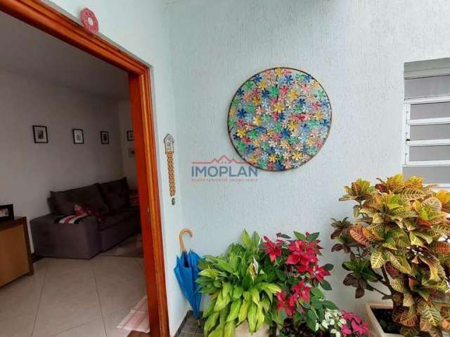 Casa térrea com 3 dormitórios no Jardim dos Pinheiros