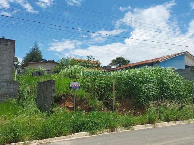 Terreno plano com 300m² em Canedos